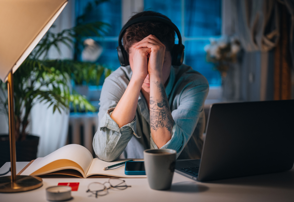 A Síndrome do Impostor Mora no Ateliê: E Agora?